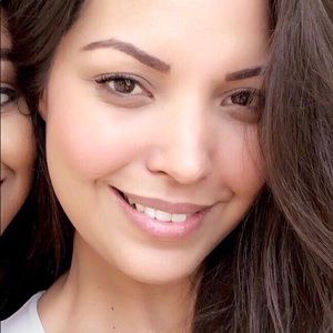 Meet your Posher, Annie